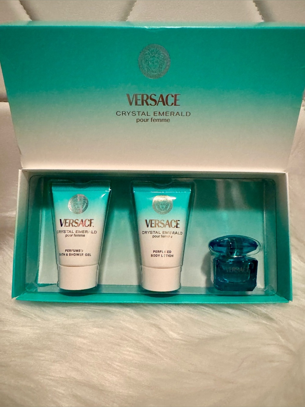 Versace Crystal Emerald gift set travel size 💚